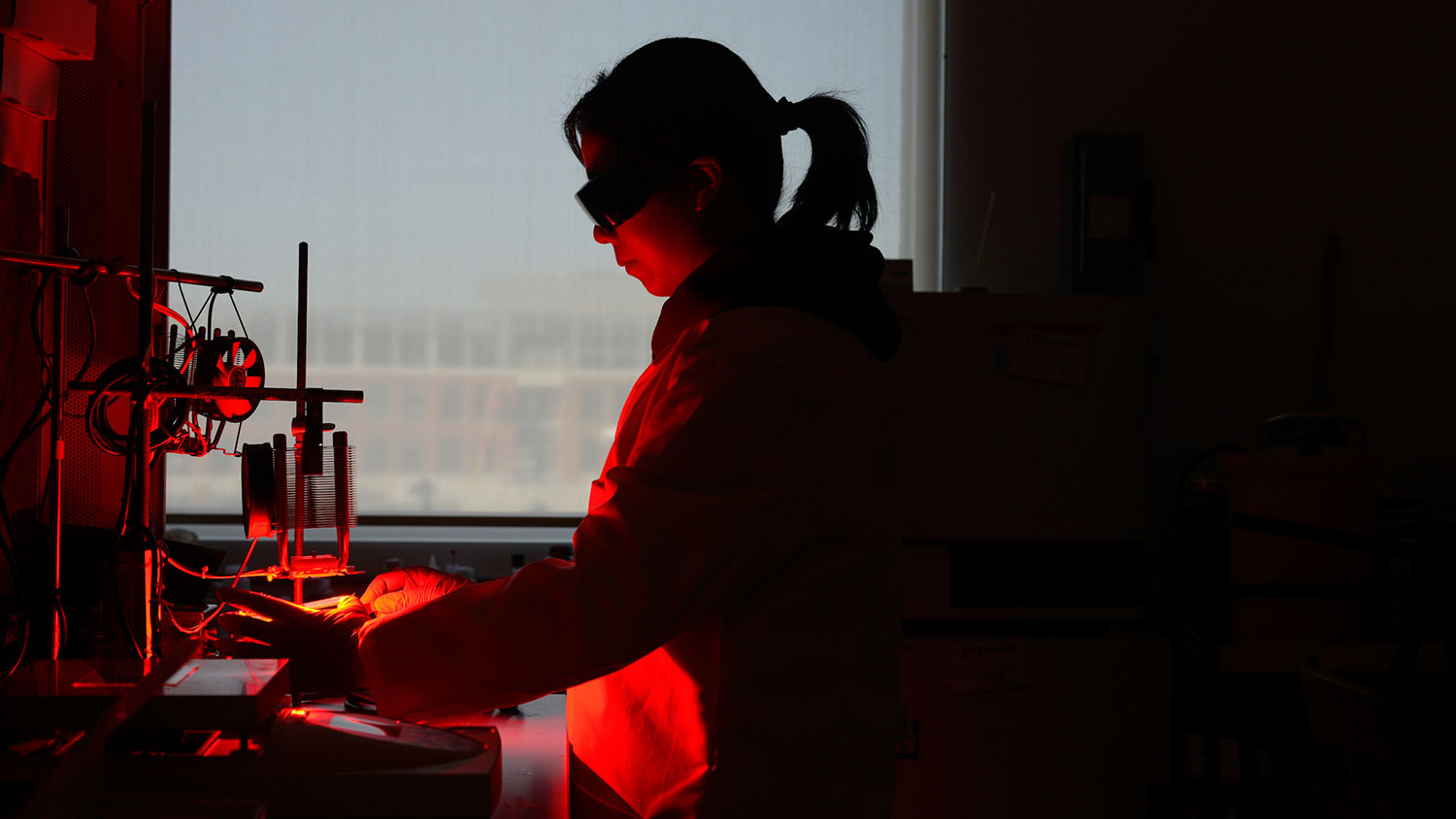 Student works in the chemical and biomolecular engineering lab of Dr. Michael Dickey, who studies the unique characteristics of materials to develop novel applications, such as soft and flexible antennas made out of gallium.